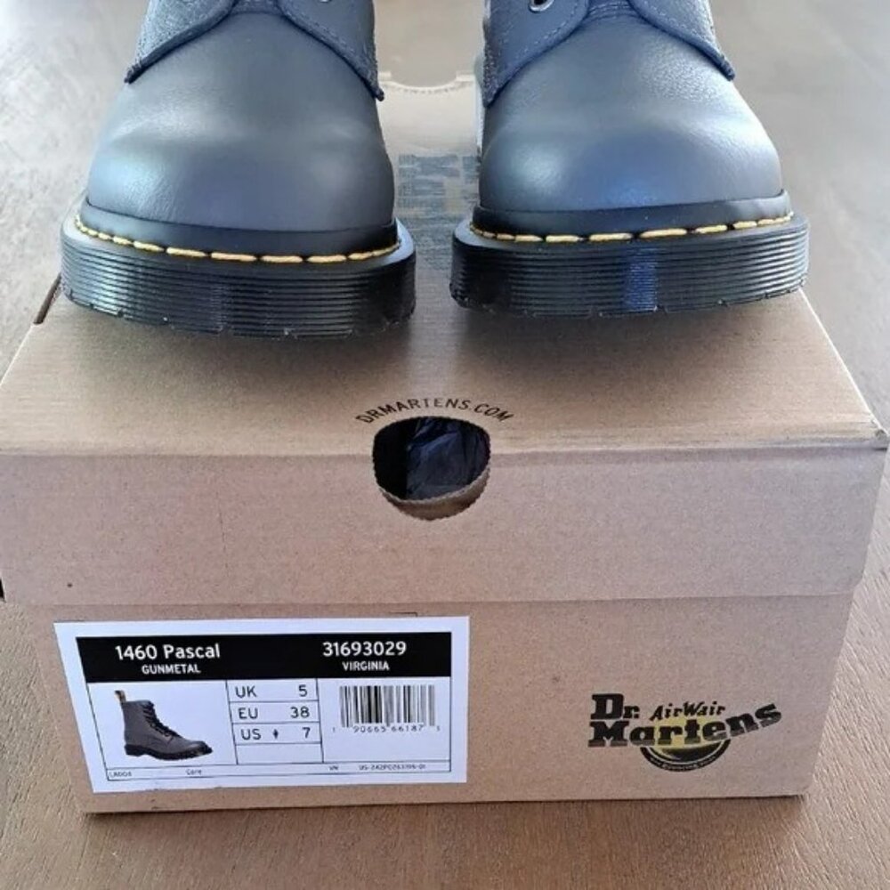 Dr. Martens 1460 Pascal Virginia Leather Lace Up Boots - Color: Gunmetal - Size: - Picture 4 of 9